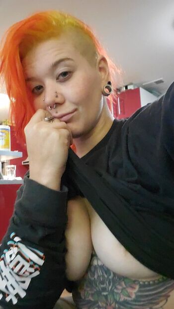 jinxxy_nova