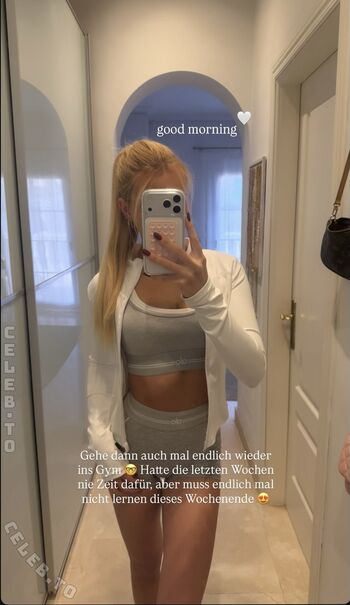 Mavie Noelle