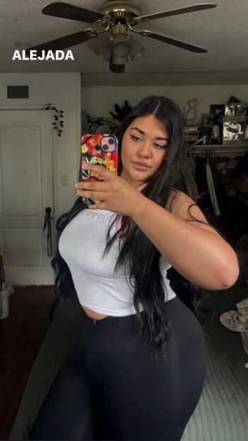 michelle_m23_