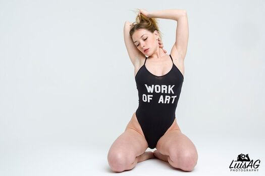 Olga Kobzar / bugs_bunny_gf