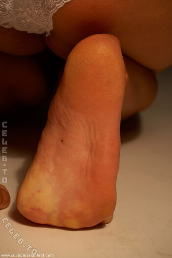Scandinavian Feet