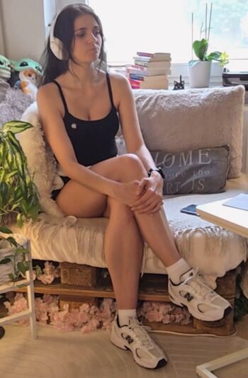 Tania Derveaux