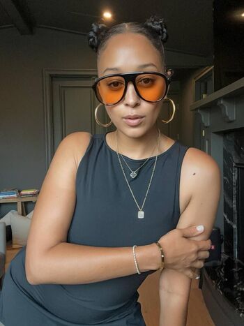 Tia Mowry