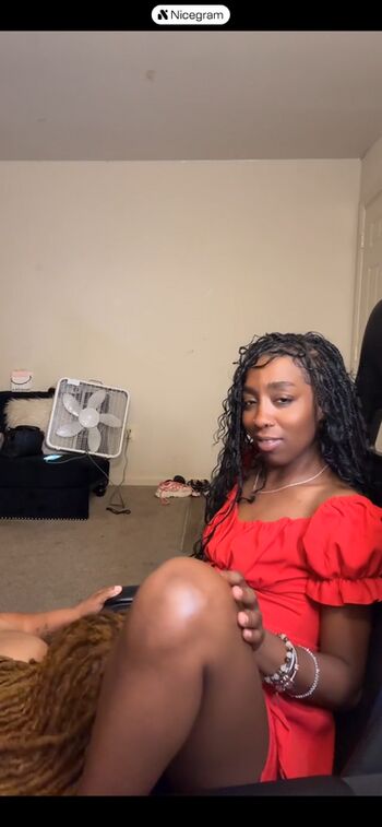 Tiktok Live Nipslips & Nudity